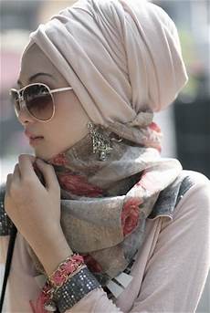 Woman's Scarf