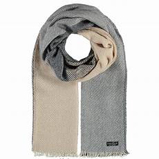Fraas Scarf