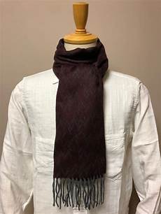 Fraas Scarf