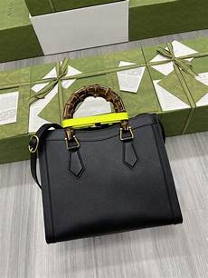 Gucci Muffler