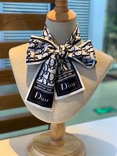 Hermes Twilly Scarf