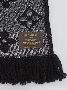 Louis Scarf