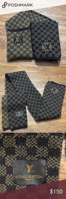Moschino Scarf