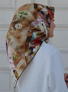 Twill-Silk Scarf