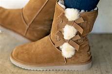 Ugg Scarf