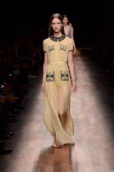 Valentino Scarf